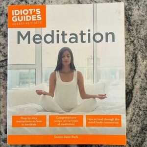 Idiot's Guides: Meditation Book. B7